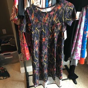 Black background Carly Dress NWT